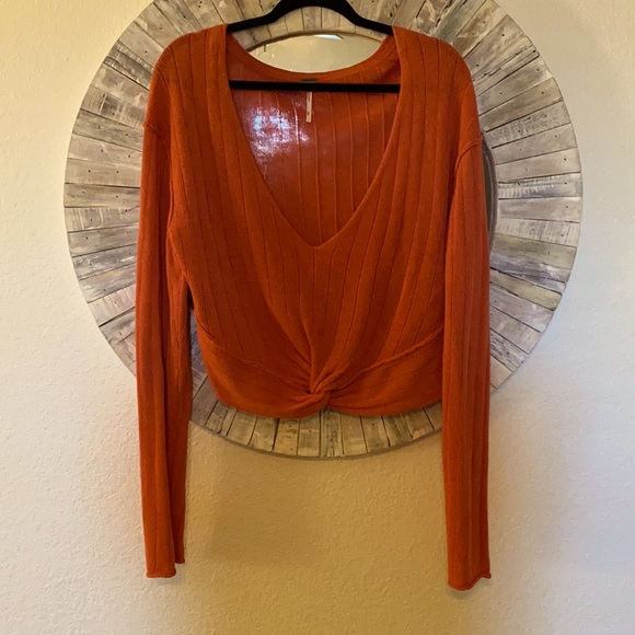Free People Sweaters - Free people crop sweater size medium